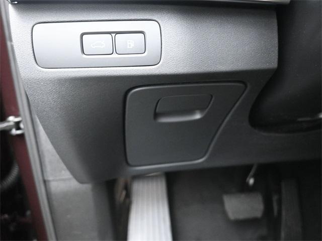 new 2025 Volvo XC90 Plug-In Hybrid car, priced at $78,595