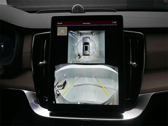new 2025 Volvo XC90 Plug-In Hybrid car, priced at $78,595