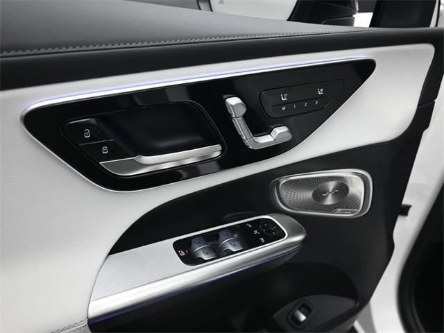 new 2025 Mercedes-Benz GLC 300 car, priced at $65,840