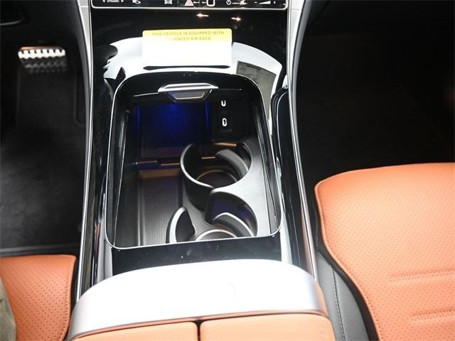 new 2025 Mercedes-Benz GLC 300 car, priced at $56,085