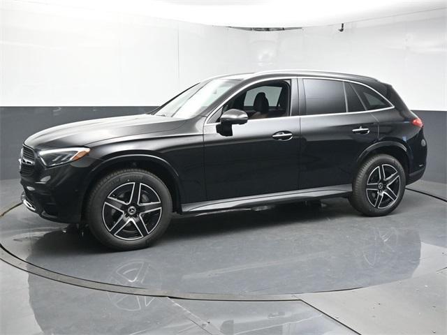 new 2025 Mercedes-Benz GLC 300 car, priced at $56,085