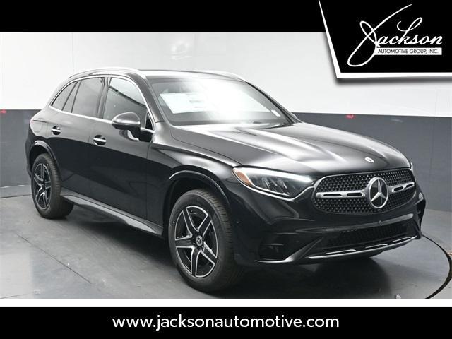 new 2025 Mercedes-Benz GLC 300 car, priced at $56,085