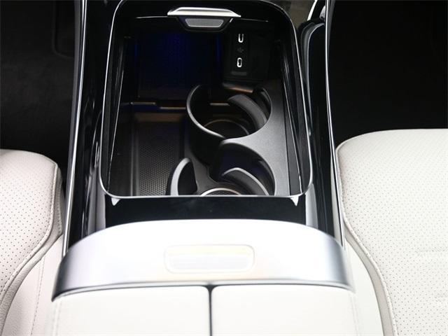 new 2025 Mercedes-Benz GLC 300 car, priced at $59,485