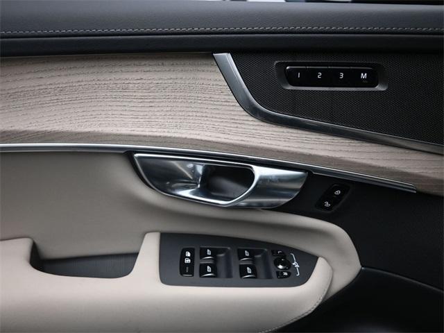 new 2025 Volvo XC90 car, priced at $64,845