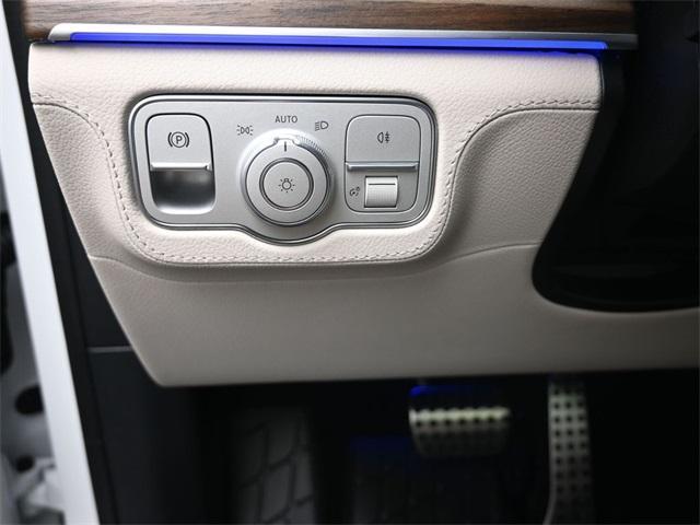 new 2025 Mercedes-Benz GLS 450 car, priced at $103,805