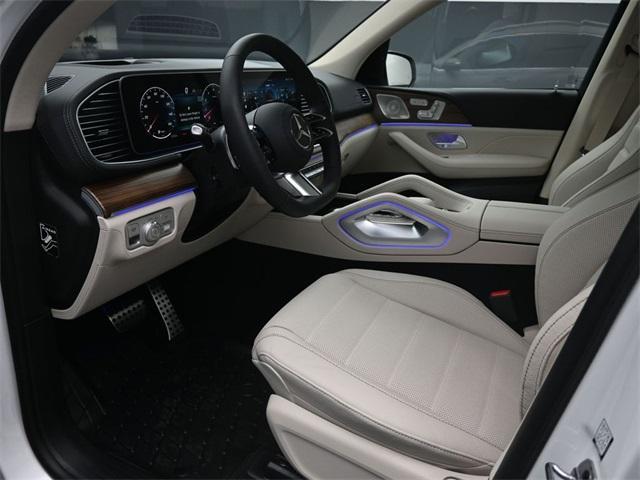 new 2025 Mercedes-Benz GLS 450 car, priced at $103,805