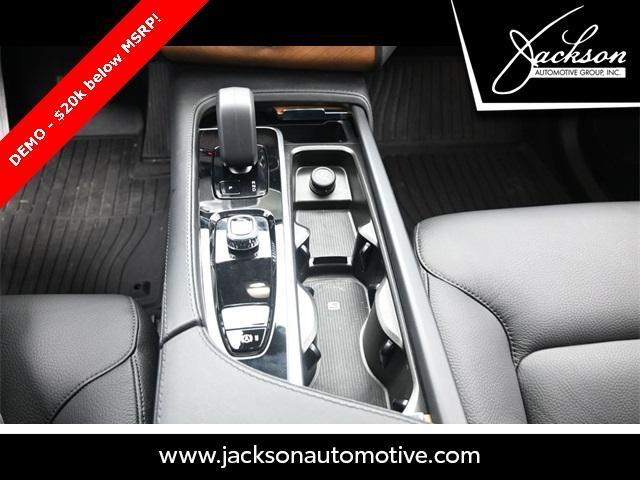 used 2024 Volvo XC90 Recharge Plug-In Hybrid car, priced at $55,154