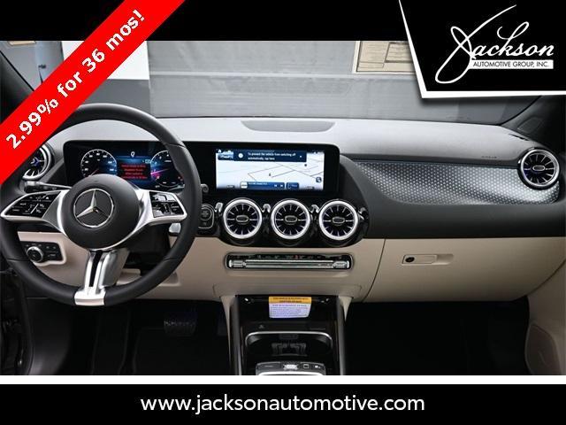 new 2025 Mercedes-Benz GLA 250 car, priced at $48,735