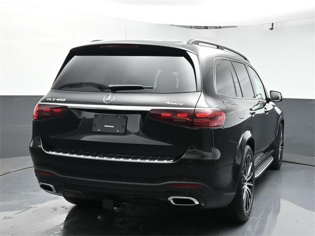 new 2025 Mercedes-Benz GLS 450 car, priced at $101,400