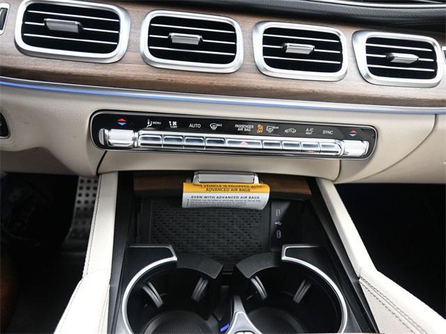 new 2025 Mercedes-Benz GLS 450 car, priced at $101,400