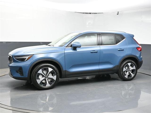 new 2024 Volvo XC40 car, priced at $46,829