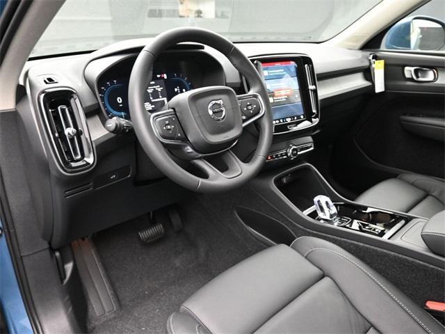 new 2024 Volvo XC40 car, priced at $46,829