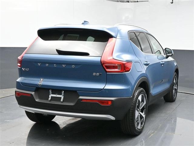 new 2024 Volvo XC40 car, priced at $46,829