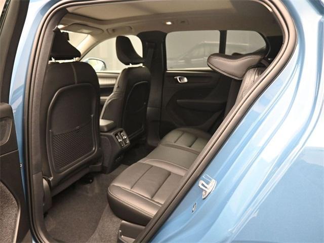 new 2024 Volvo XC40 car, priced at $46,829
