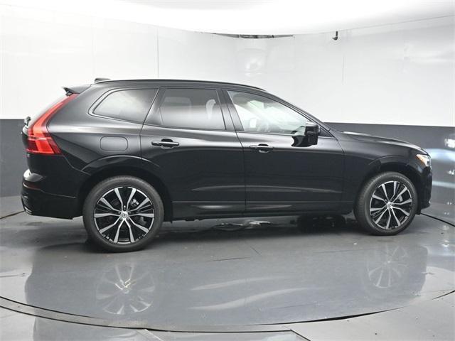 new 2025 Volvo XC60 car, priced at $53,135