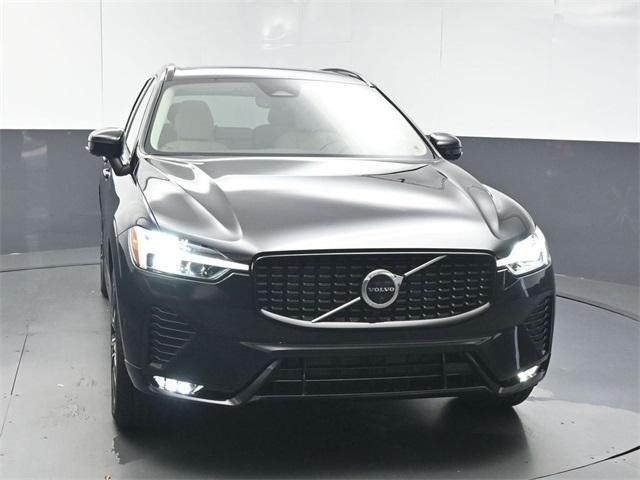 new 2025 Volvo XC60 car, priced at $53,135