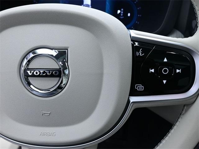 new 2025 Volvo XC60 car, priced at $53,135