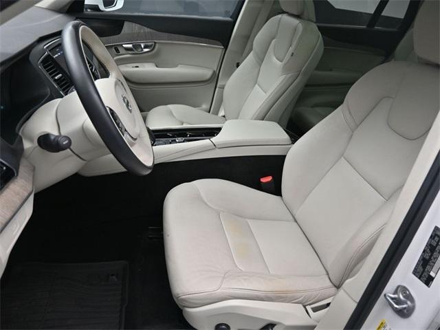 used 2023 Volvo XC90 car, priced at $41,568