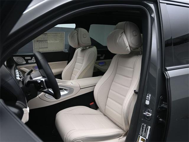 new 2025 Mercedes-Benz GLS 580 car, priced at $129,130