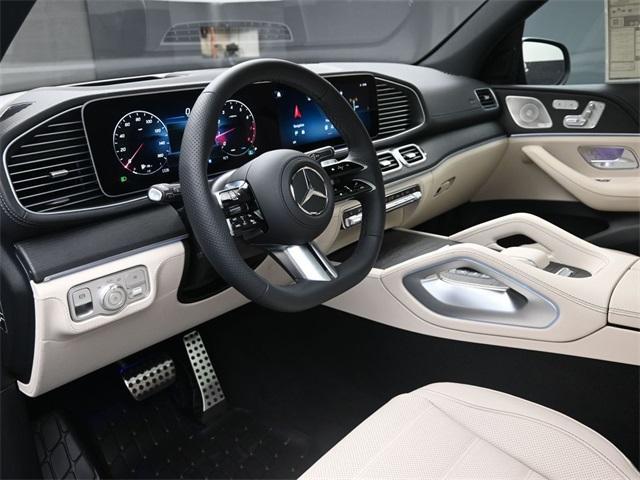 new 2025 Mercedes-Benz GLS 580 car, priced at $129,130