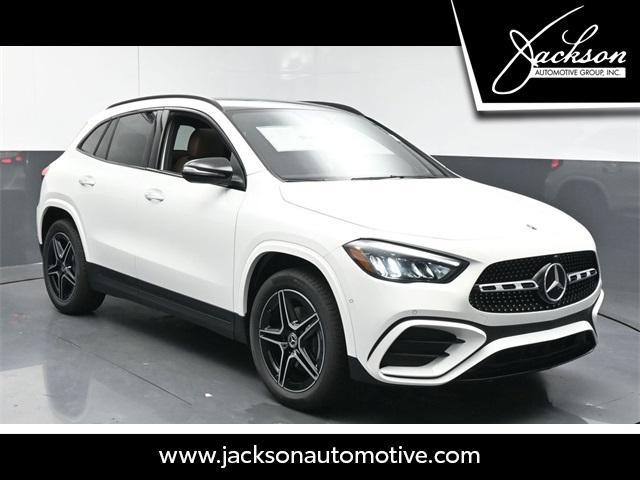 new 2025 Mercedes-Benz GLA 250 car, priced at $51,775