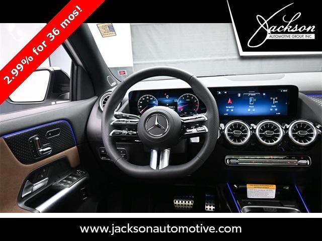 new 2025 Mercedes-Benz GLA 250 car, priced at $51,775