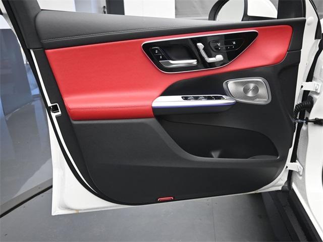 new 2025 Mercedes-Benz GLC 300 car, priced at $60,155