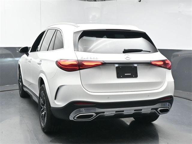new 2025 Mercedes-Benz GLC 300 car, priced at $60,155