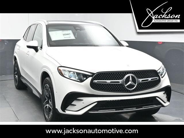 new 2025 Mercedes-Benz GLC 300 car, priced at $60,155