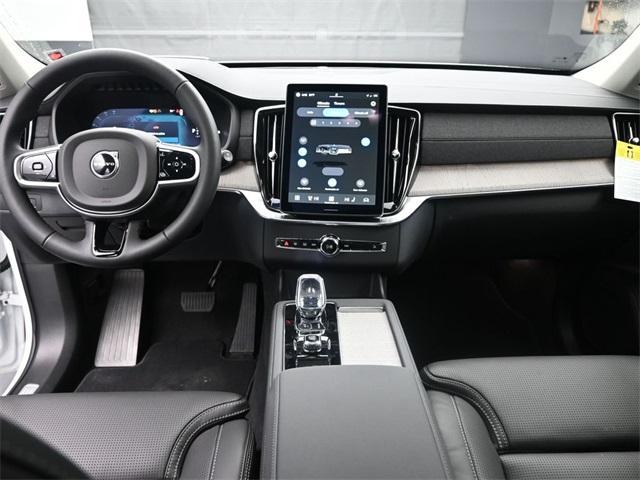 new 2025 Volvo XC90 Plug-In Hybrid car, priced at $81,495