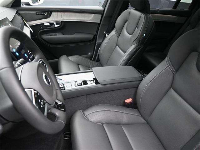 new 2025 Volvo XC90 Plug-In Hybrid car, priced at $81,495