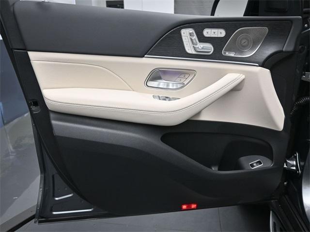 new 2025 Mercedes-Benz GLS 450 car, priced at $103,085