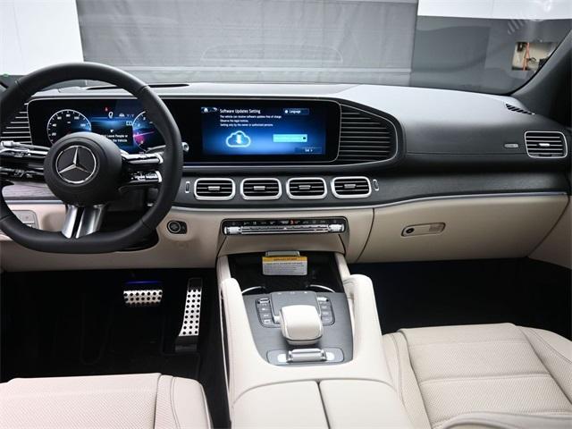 new 2025 Mercedes-Benz GLS 450 car, priced at $103,085
