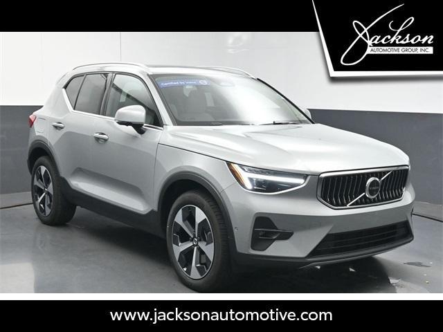 used 2025 Volvo XC40 car, priced at $41,944