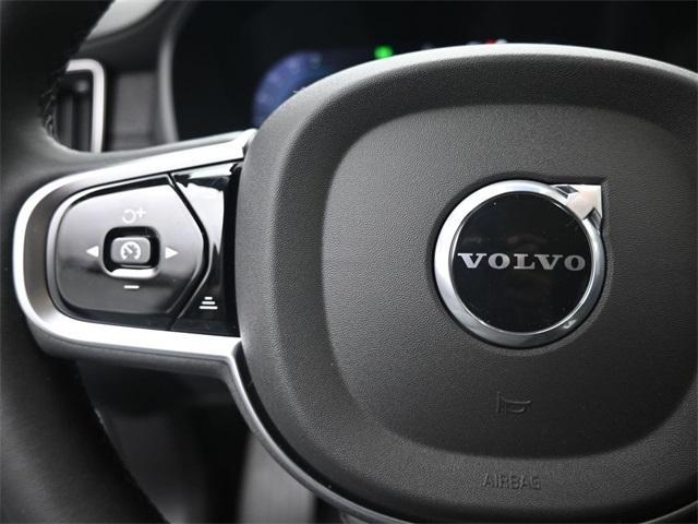new 2025 Volvo XC90 car, priced at $65,145