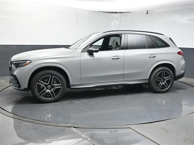 new 2025 Mercedes-Benz GLC 300 car, priced at $61,840