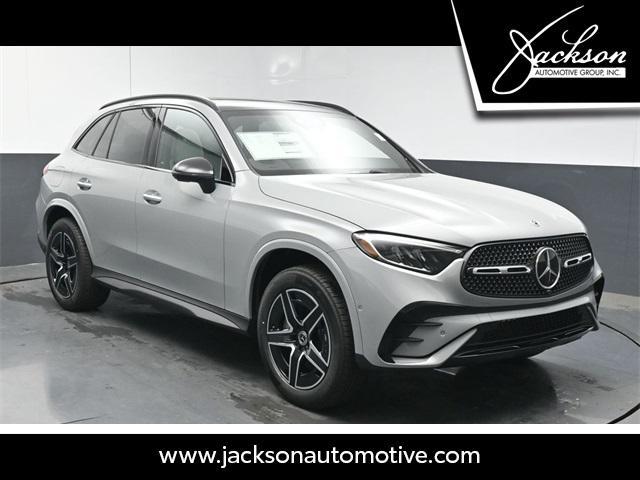 new 2025 Mercedes-Benz GLC 300 car, priced at $61,840