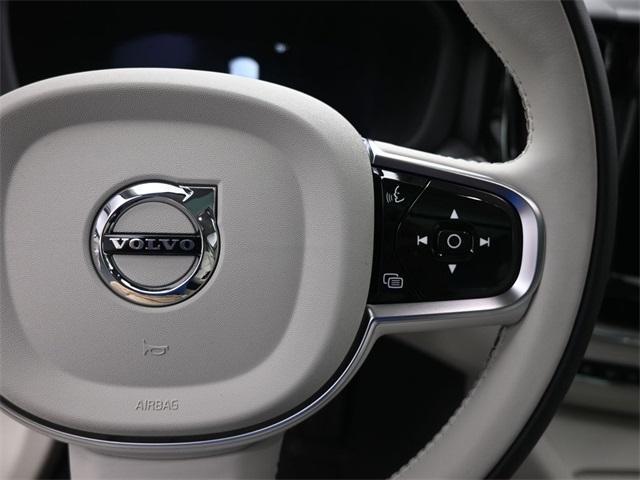 new 2025 Volvo XC60 car, priced at $54,975