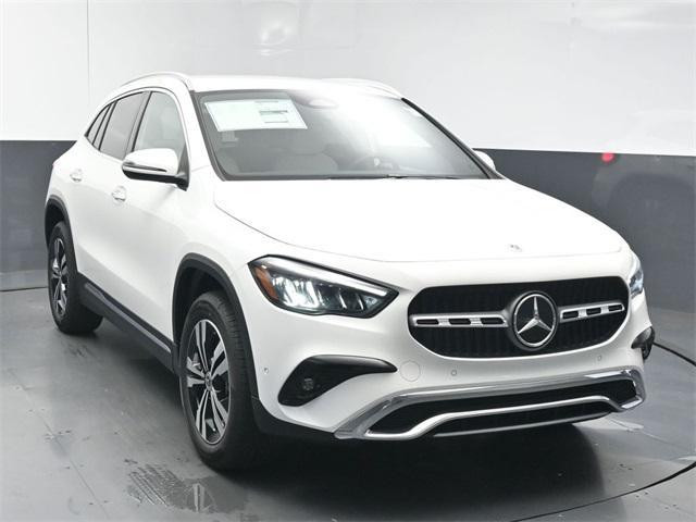 new 2025 Mercedes-Benz GLA 250 car, priced at $44,345