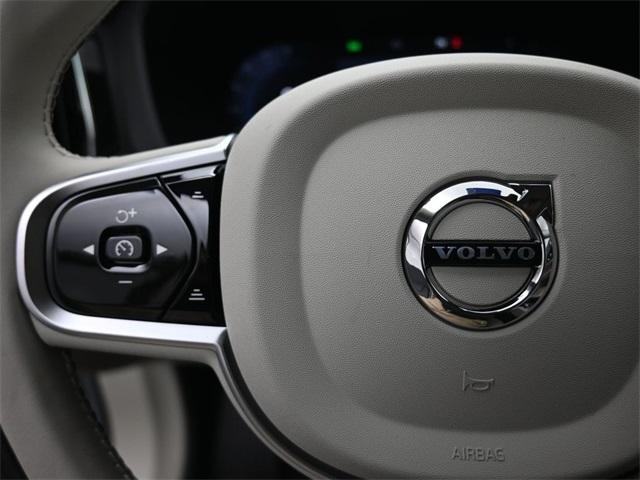 new 2025 Volvo XC60 car, priced at $55,360