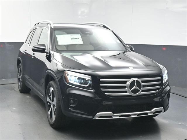 new 2026 Mercedes-Benz GLB 250 car, priced at $49,285