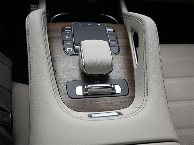 new 2025 Mercedes-Benz GLS 450 car, priced at $100,100