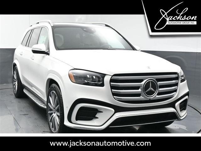 new 2025 Mercedes-Benz GLS 450 car, priced at $100,100