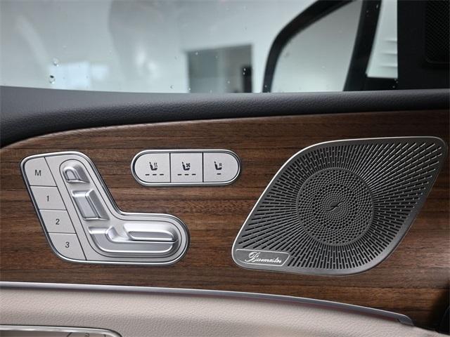 new 2025 Mercedes-Benz GLS 450 car, priced at $100,100