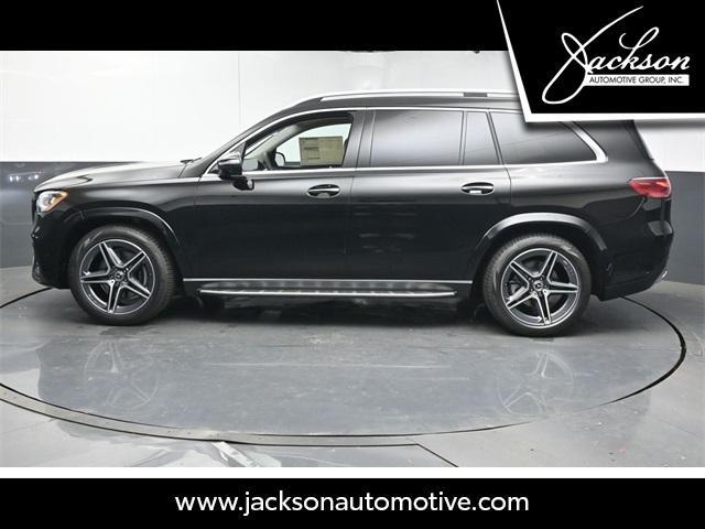 new 2025 Mercedes-Benz GLS 450 car, priced at $100,635