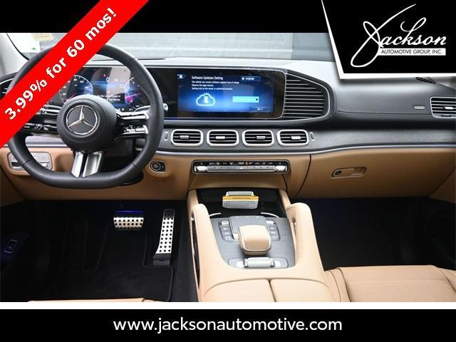 new 2025 Mercedes-Benz GLS 450 car, priced at $100,635