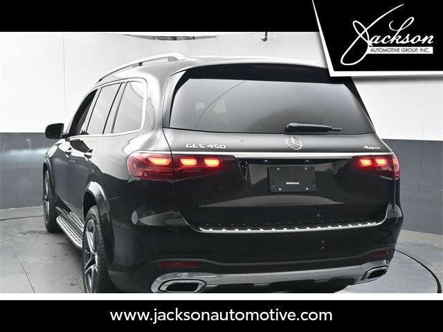 new 2025 Mercedes-Benz GLS 450 car, priced at $100,635
