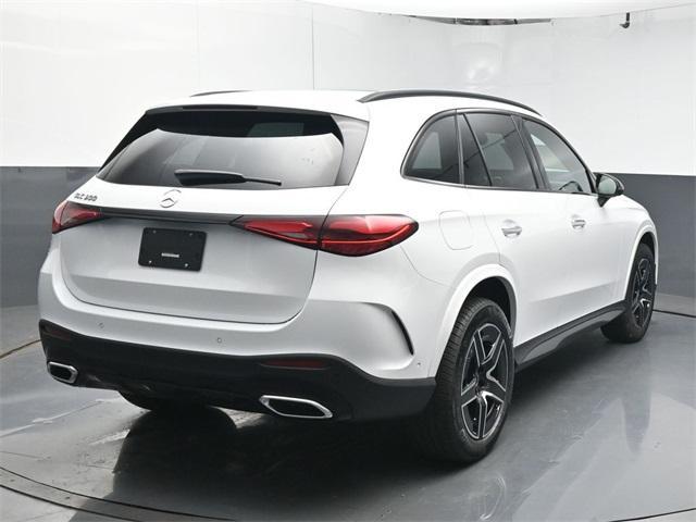new 2025 Mercedes-Benz GLC 300 car, priced at $59,535