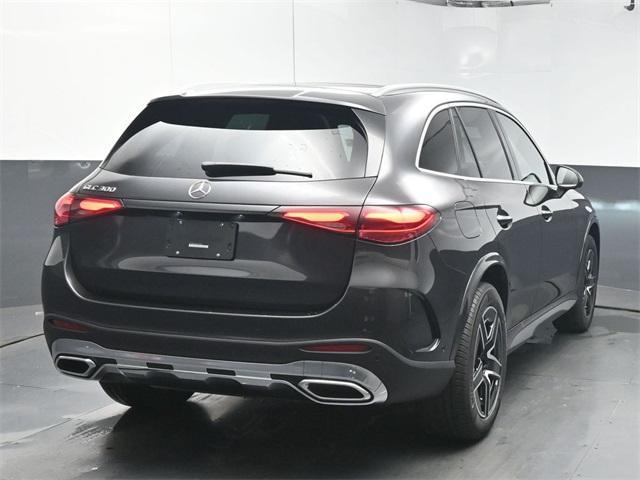 new 2026 Mercedes-Benz GLC 300 car, priced at $61,285