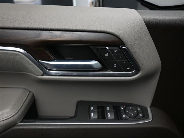used 2022 GMC Sierra 1500 car, priced at $43,489